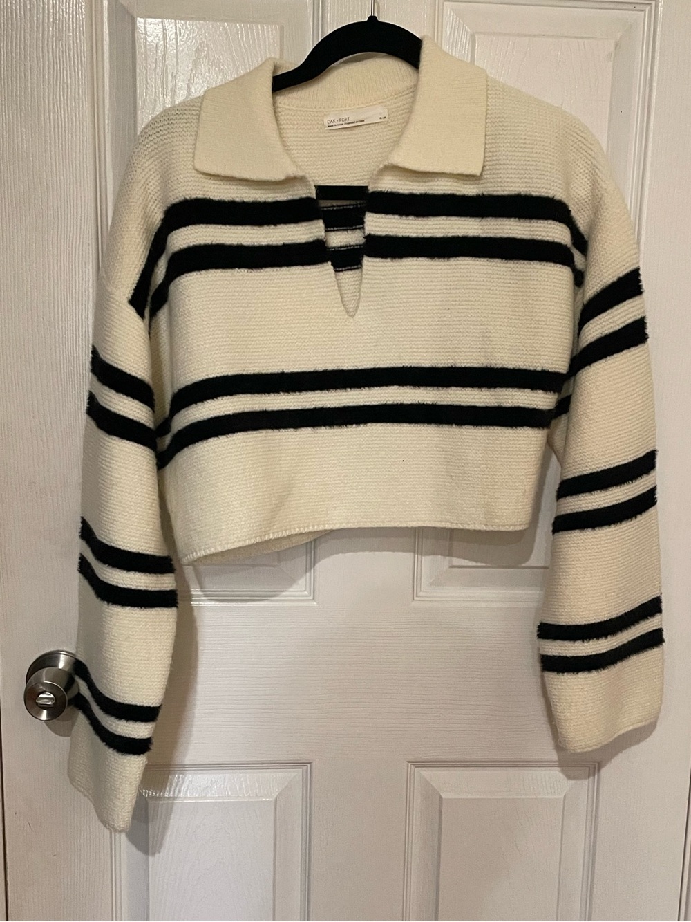 Crop sweater